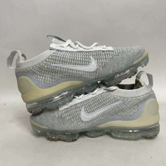 Nike Shoes Air Vapor Max 2021 Flyknit WMNS “Pure Platinum” 2024 - Picture 3 of 8